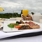 Szálloda Fairhill House 3*