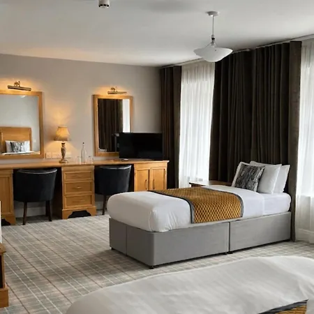 Fairhill House Hotel